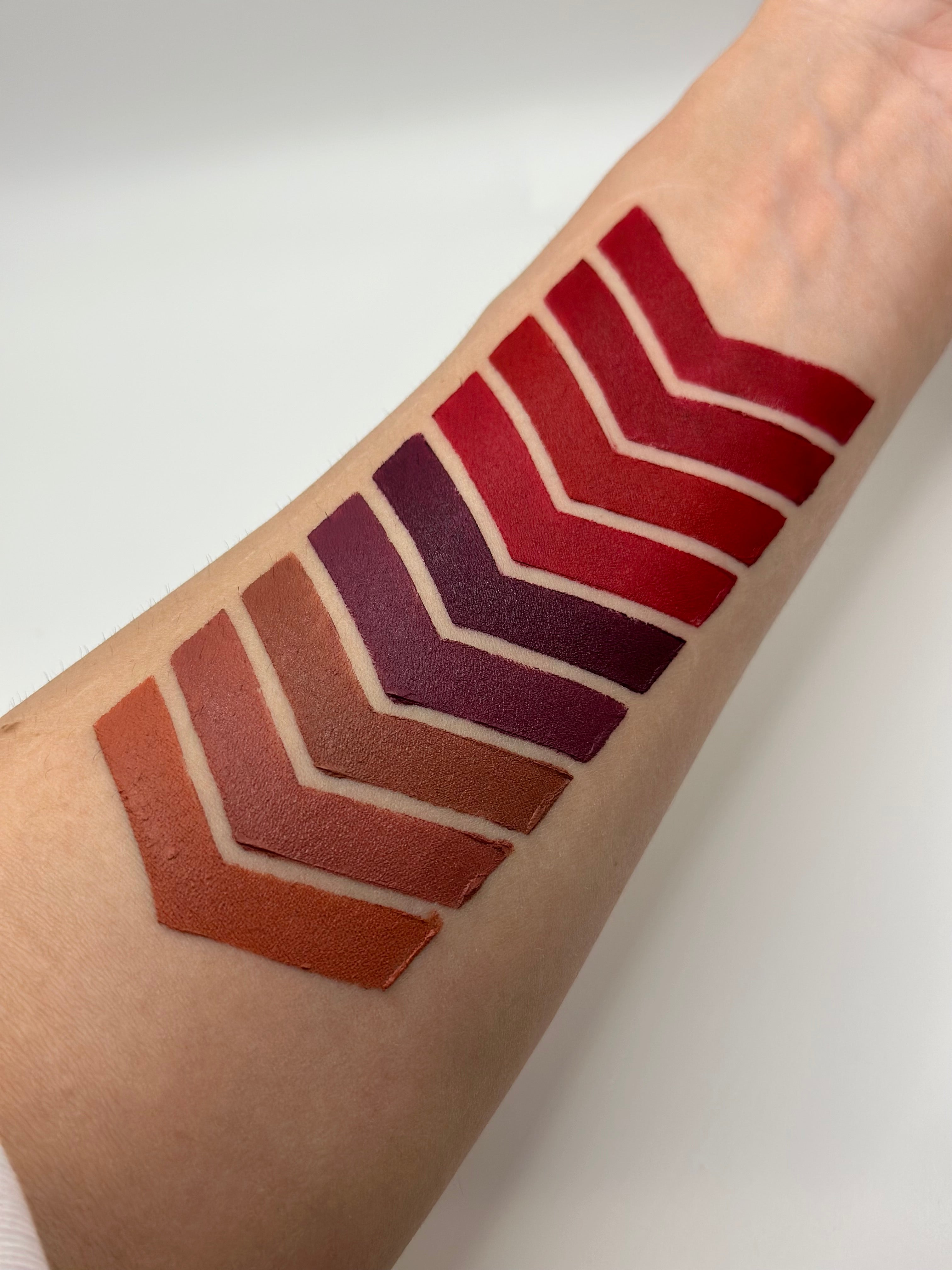 Velours de Rêve by MW - Velvet Lipstick