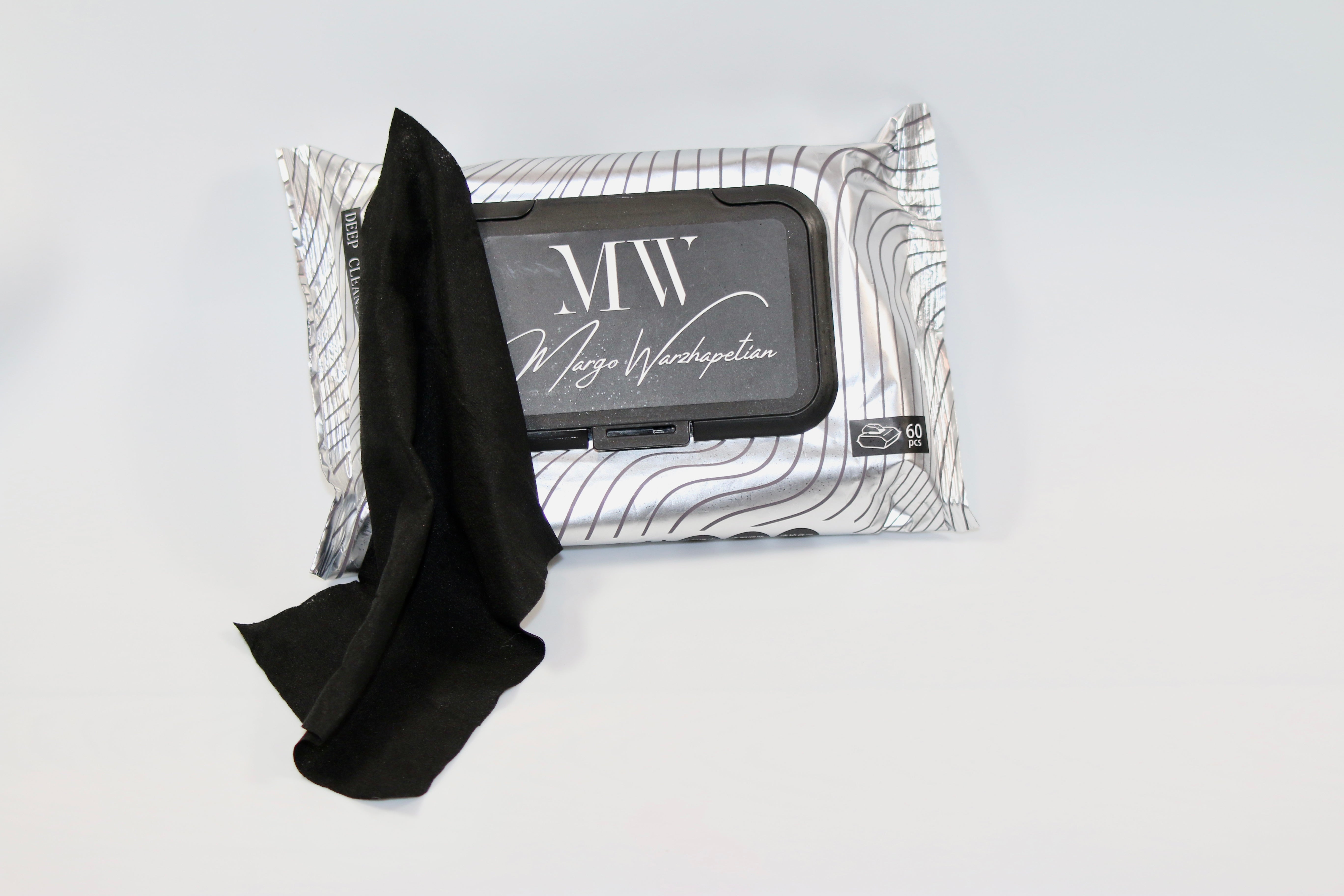 L’Épure Noire by MW - Makeup Removal Wipes