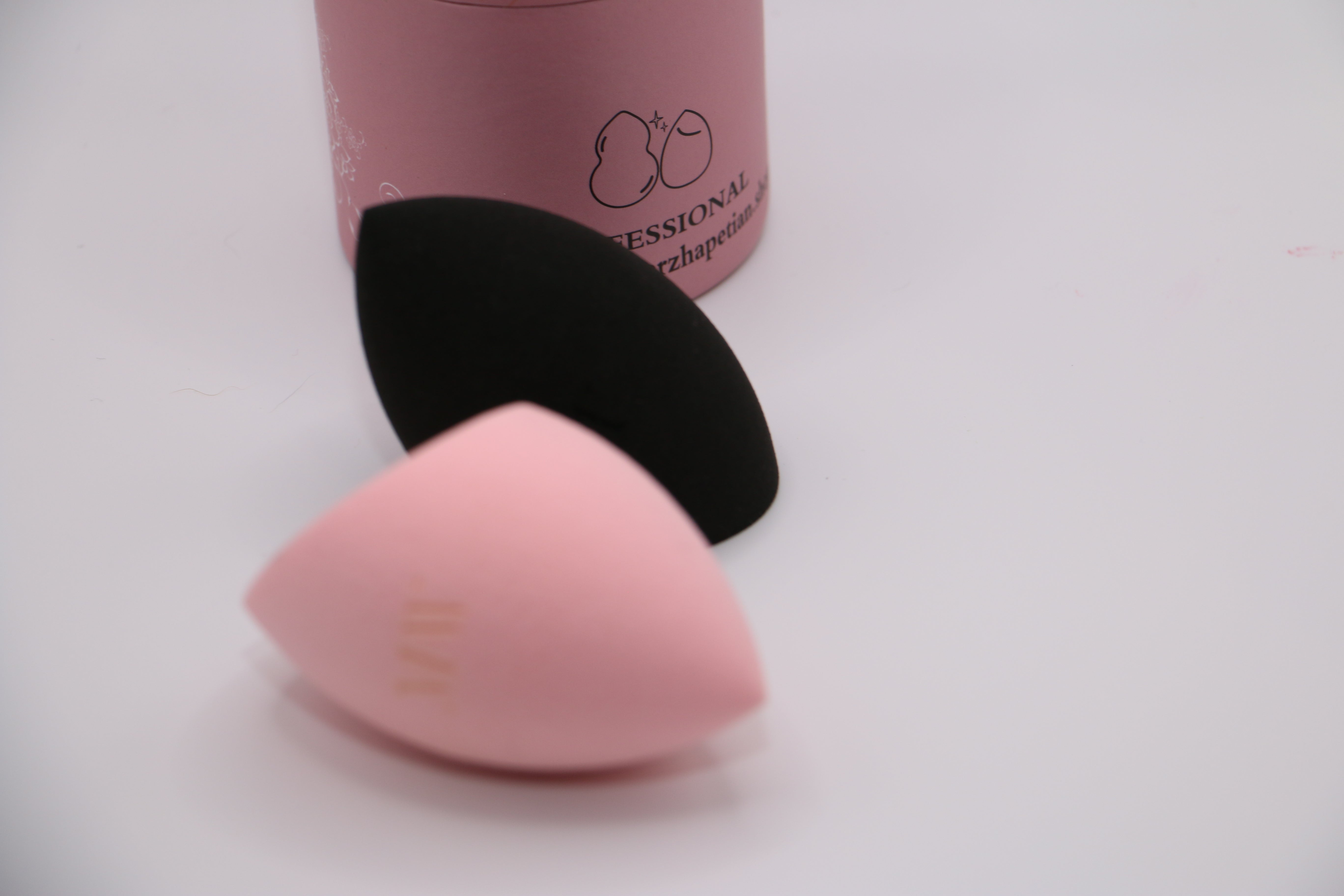 MW Puff - Makeup Sponge